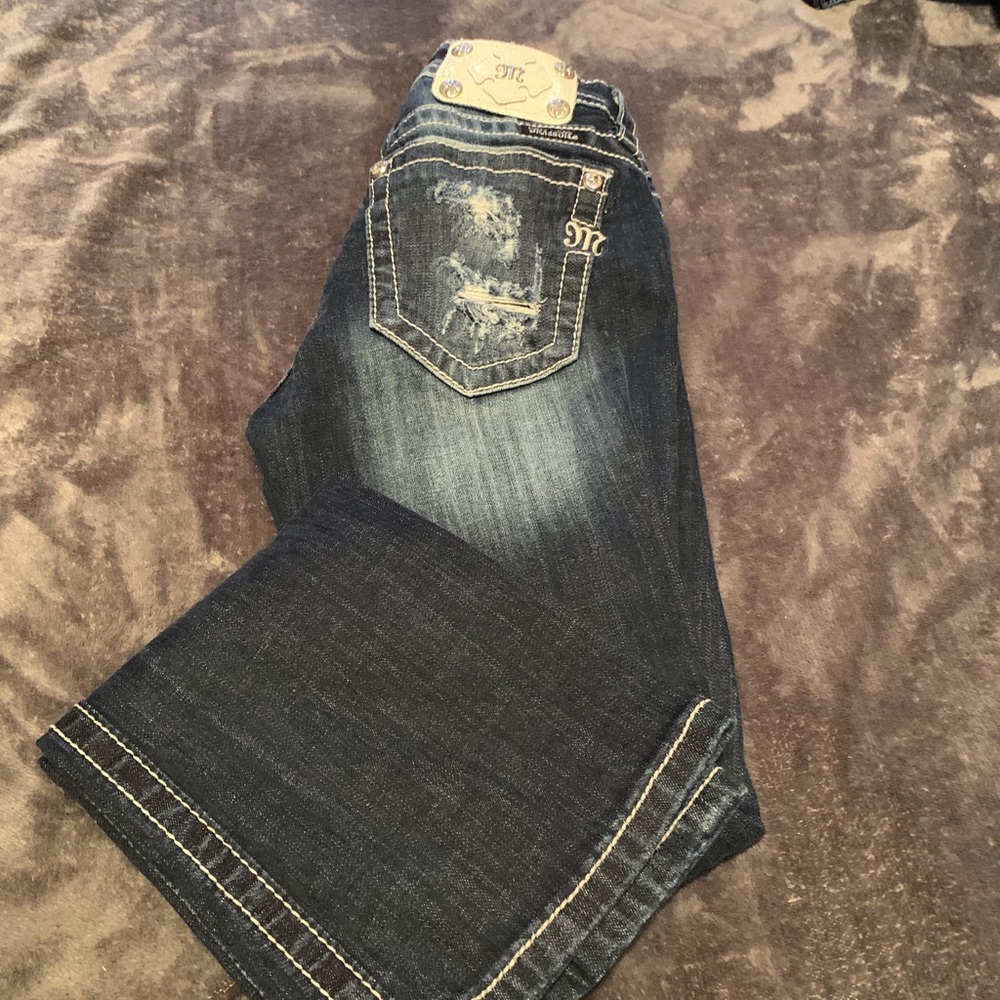 Jeans - Picture 3 of 4